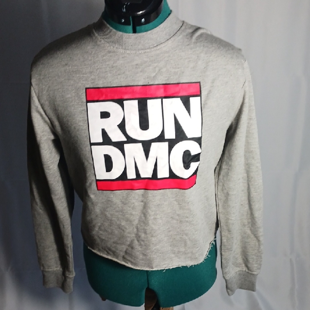 RUN DMC Gray Cropped Sweater